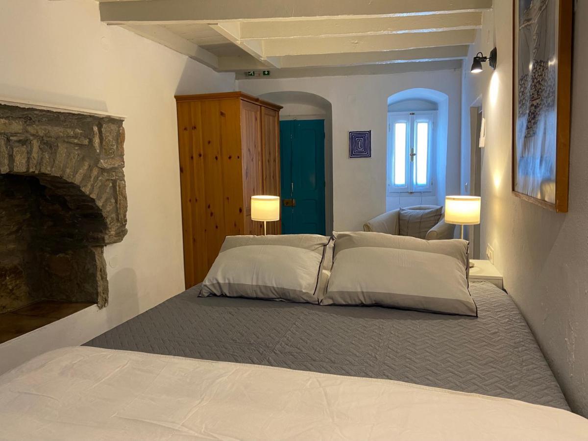 Villa Little Blue In Chorio, Sými Esterno foto